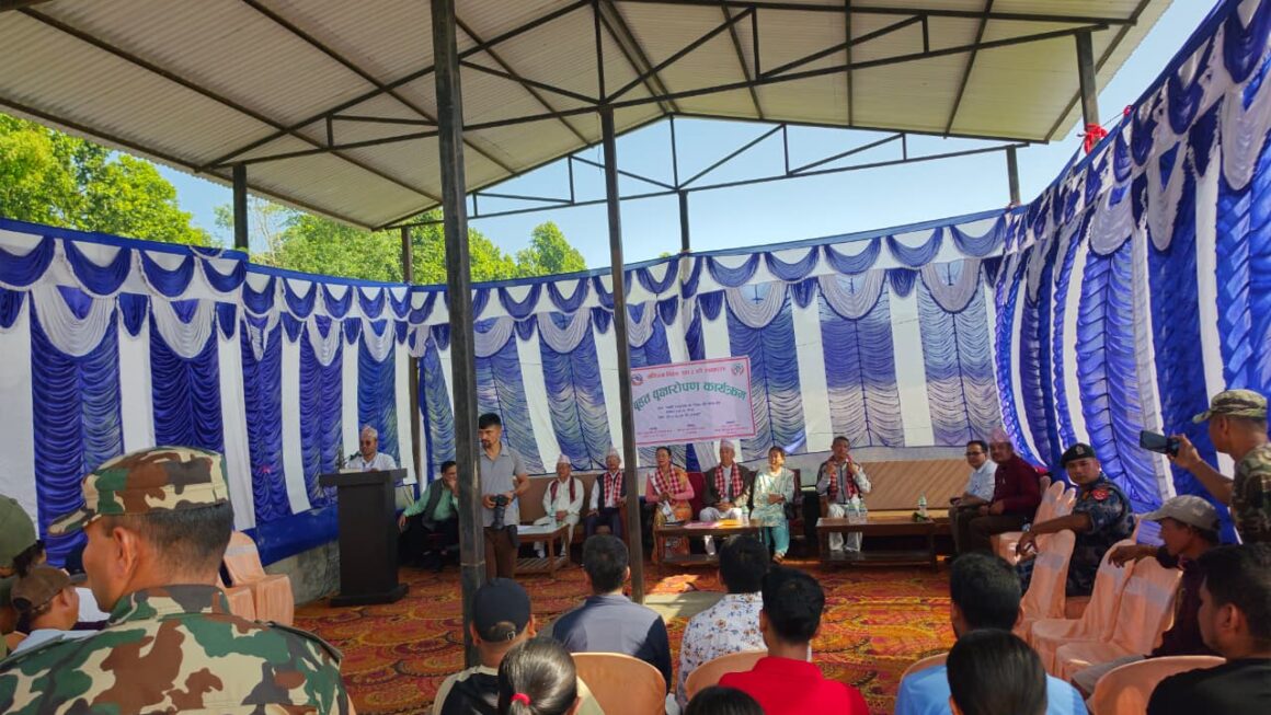 संविधान दिवसको अवसरमा मोरङमा ७ सय बिरुवा रोपण